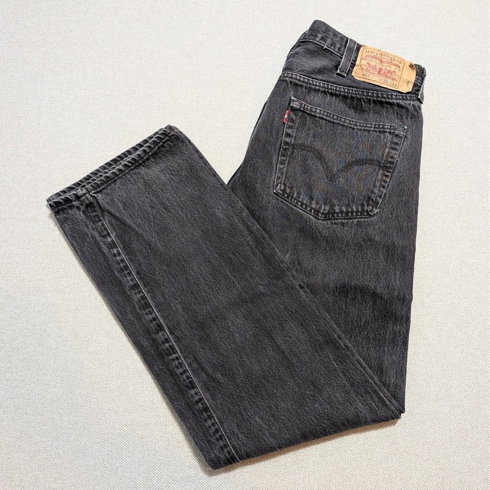 Levi's 501 Men's W38 L34 Black Wash Straight Fit Button Fly Jeans